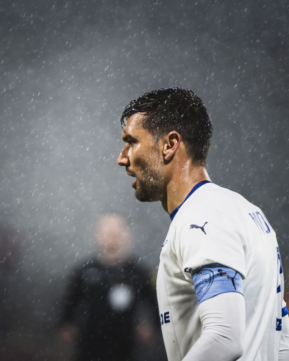 Sous la pluie — Portraits